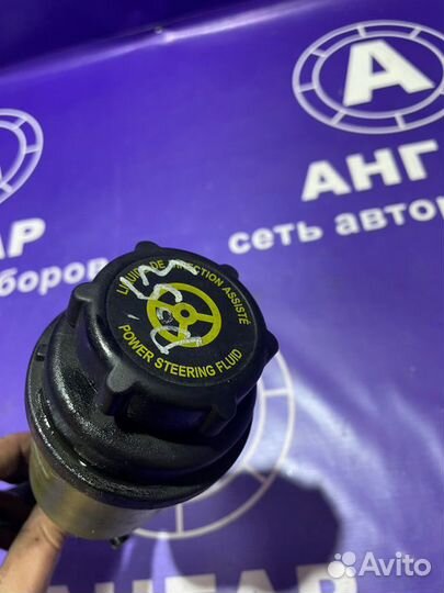 Бачок гидроусилителя Land Rover Freelander 2