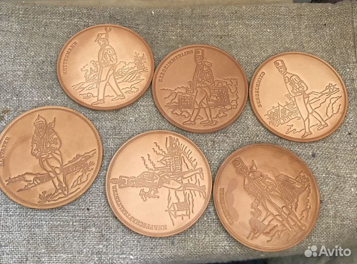 Подставки под стаканы-бирдекель