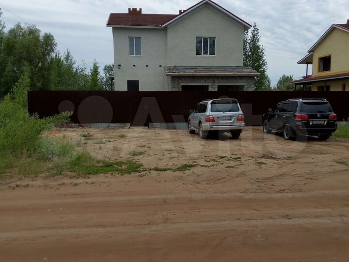 Дом 238 м² на участке 10 сот.