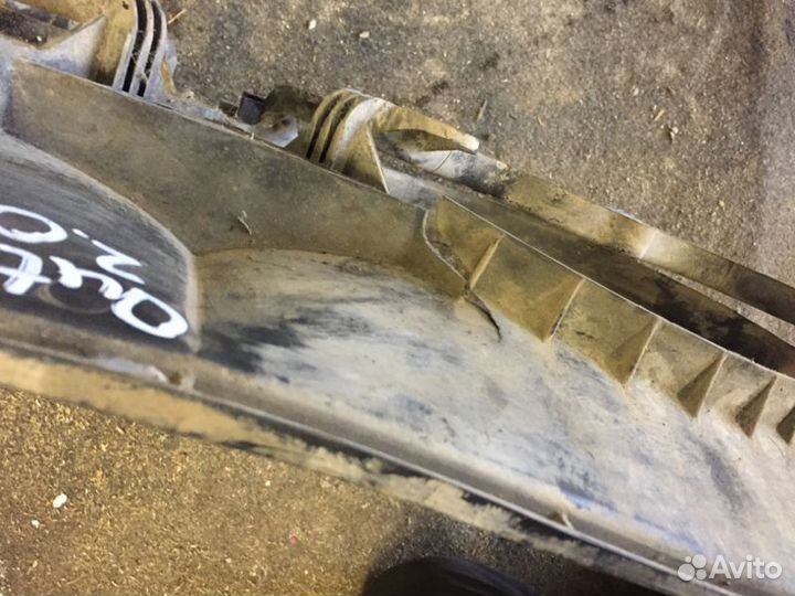 Диффузор Mitsubishi Outlander Xl 4B11 2011