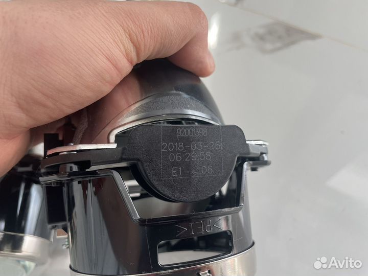 Оригинальная линза на pajero sport 3 2018