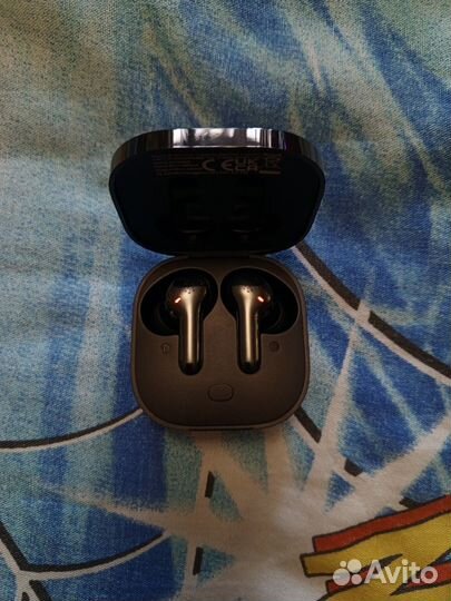 Беспроводные наушники