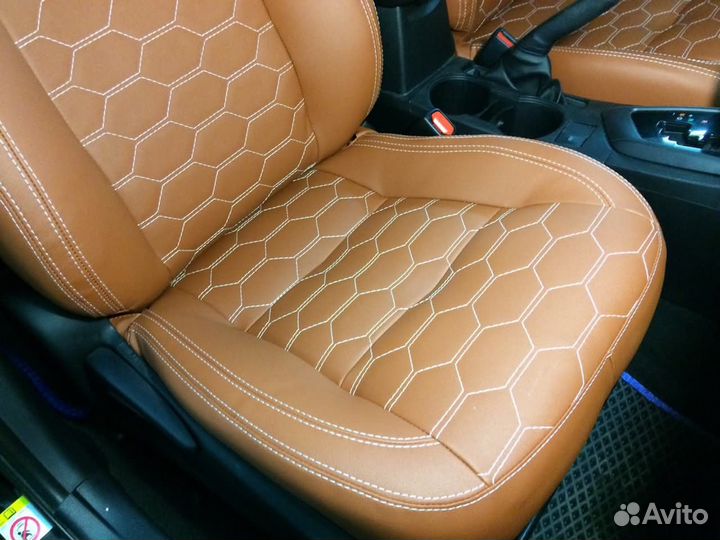 Чехлы на Toyota Corolla 160