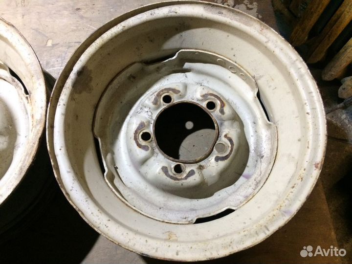 Стальной штатный камерный диск б/у газ Волга