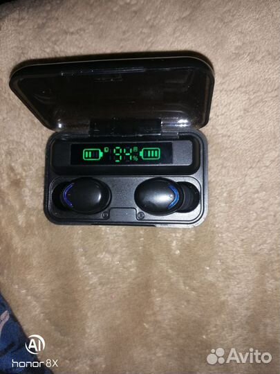 Продам наушники беспроводные