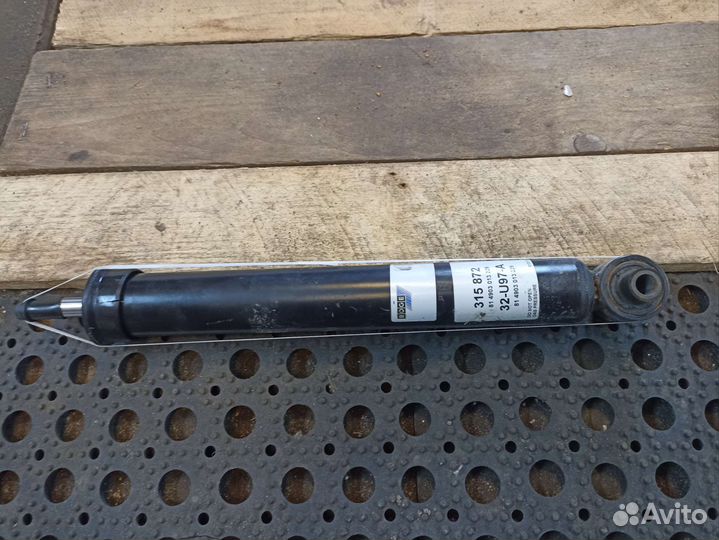 Амортизационная стойка bmw 3 серии в кузове ф30