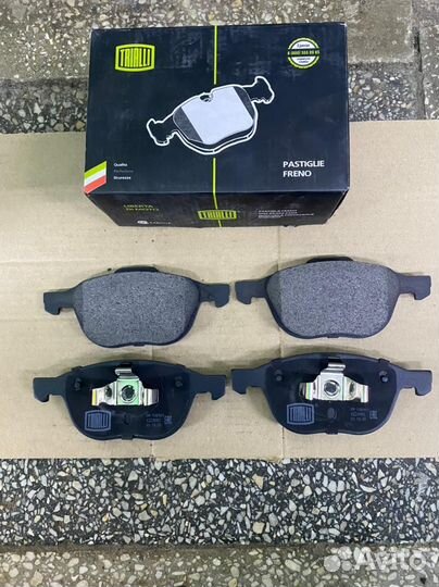 Колодки тормозные передние Ford Focus 2