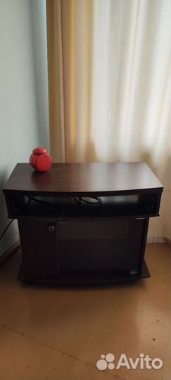 Тумба под телевизор