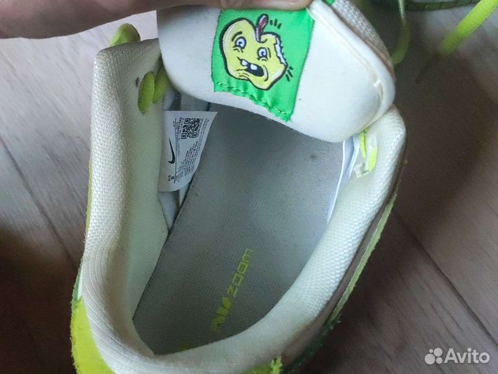 Nike sb dunk low green apple