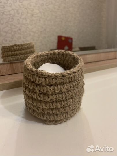 Интерьерная корзина из джута