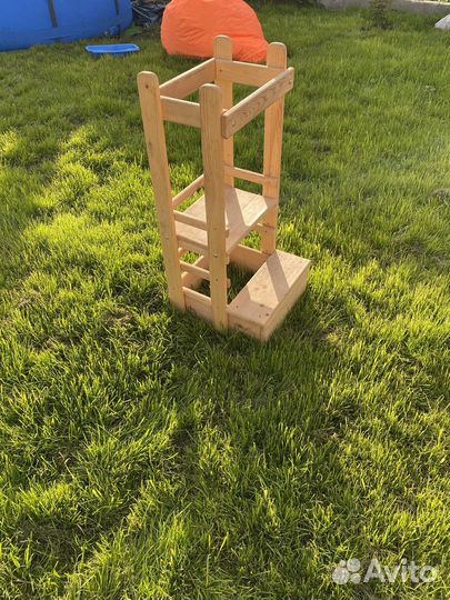 Башня маленького помощника