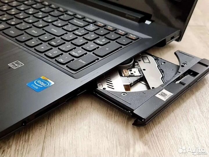 Идеал быстрый тонкий Lenovo 2 ядра 4 Gb SSD 128Gb