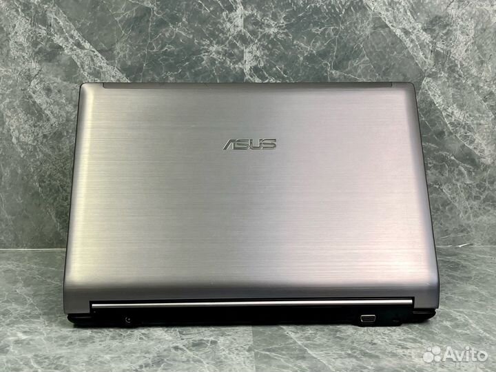 Ноутбук asus Core i7-2670QM 4-х ядерный игровой