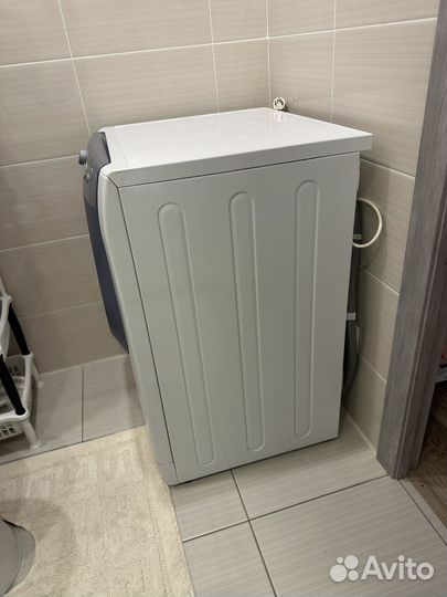 Стиральная машина hotpoint ariston 7кг