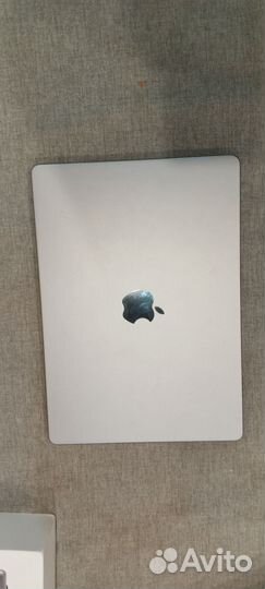 Macbook pro 14 inch