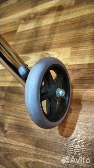 Ходунки для взрослых и пожилых инвалидов