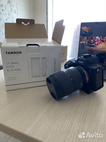 Tamron 17-28 mm f/2.8 Di lll RXD