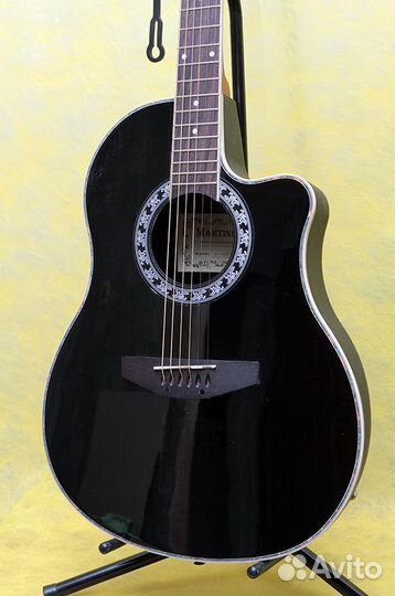 Акустические гитары Baton Rouge разные