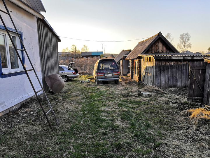 Дом 53 м² на участке 1 сот.