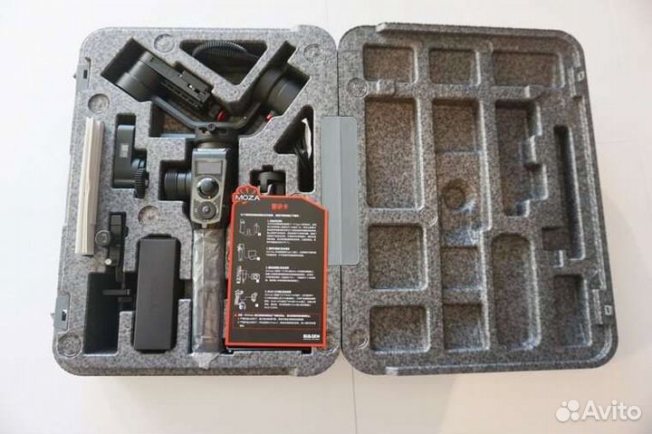 Электронный стабилизатор Moza Aircross 2 Pro