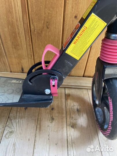 Самокат подросковый (в подарок скейтборд)