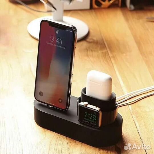 Зарядное устройство для iPhone и apple watch