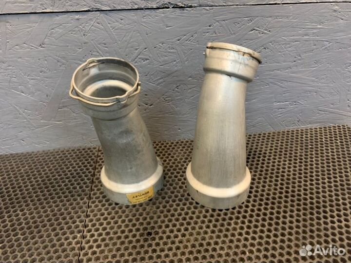 Патрубок воздушного фильтра Bentley Continental