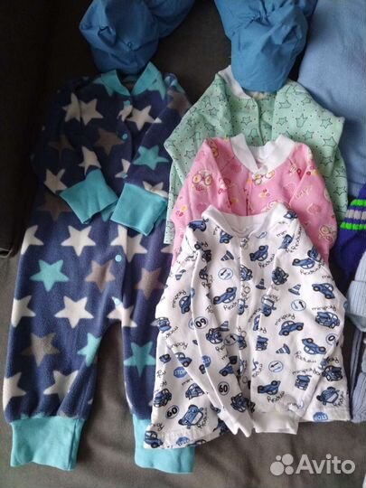 Отдам одним пакетом