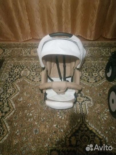 Детская коляска