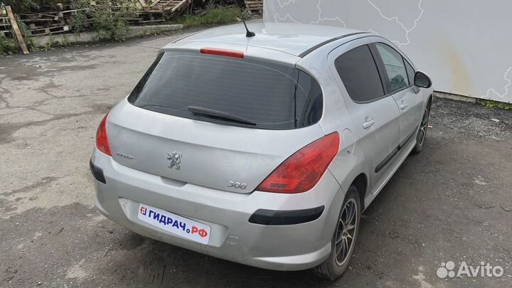 Блок предохранителей Peugeot 308 9666895780