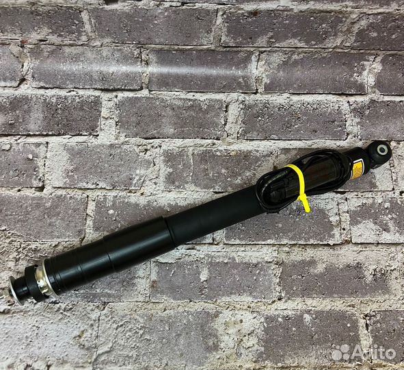 Mercedes амортизатор задний е класс A2113260100