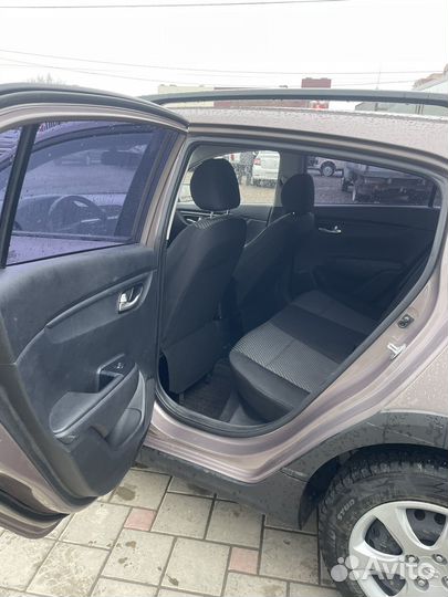 Kia Rio X-Line 1.6 AT, 2018, 123 700 км