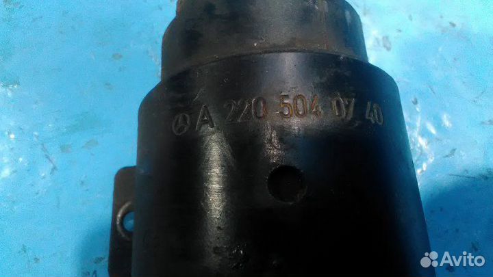 Водяная помпа Mercedes-Benz W220 S600 M275