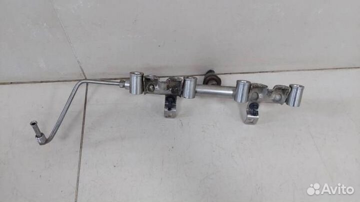 Рейка топливная рампа Citroen C4 2011