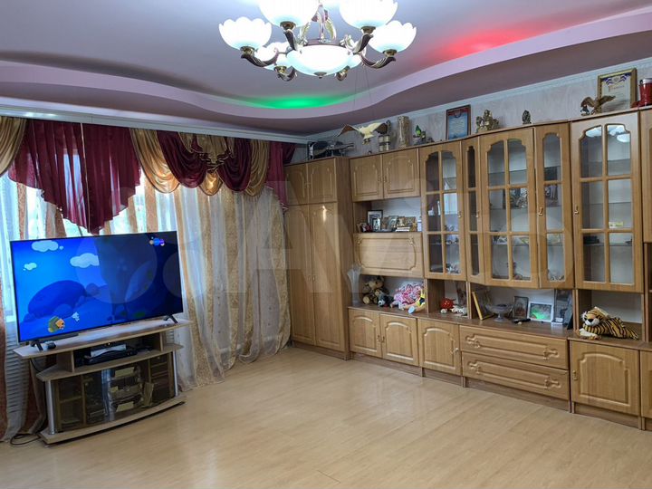 Дом 271,2 м² на участке 25 сот.