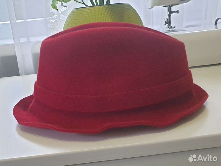 Шляпа фетровая женская