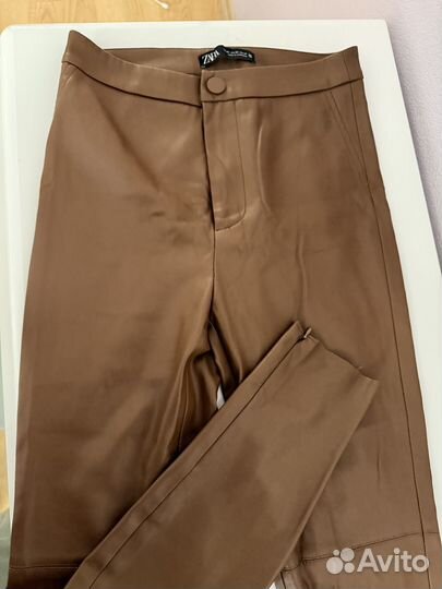 Леггинсы из экокожи Zara