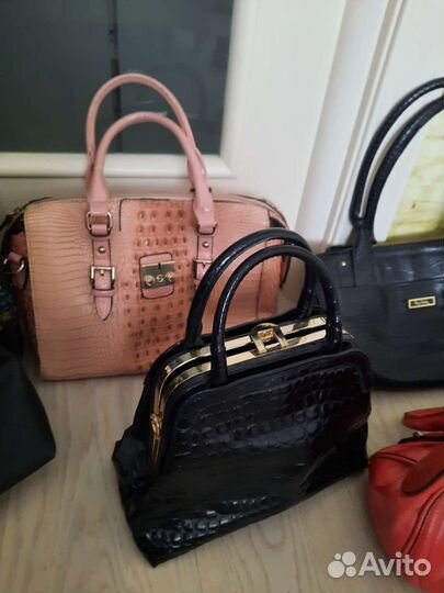 Сумки разные.Много