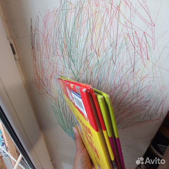 Аня задает вопросы