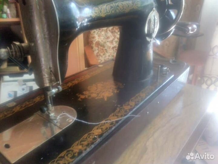 Швейная машинка пмз м Калинина