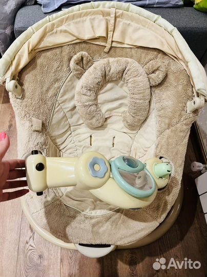 Великолепные детские электронные качели Graco