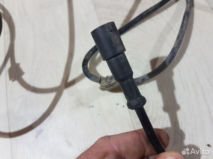 Датчик ABS задний audi 100 c4