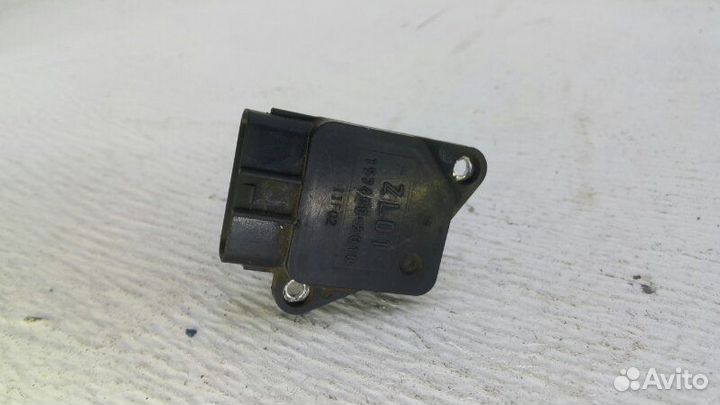 Датчик расхода воздуха Mazda 3 ZJ (1.3 бенз) 2005