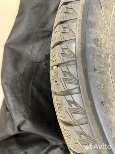 Yokohama Ice Guard IG60 215/65 R16 60Q