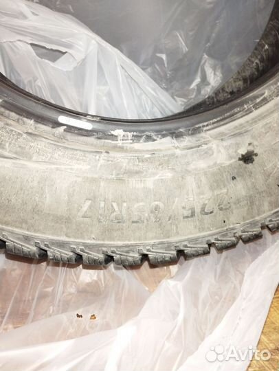 Kumho 823 Power Guard AT 225/65 R17 103T