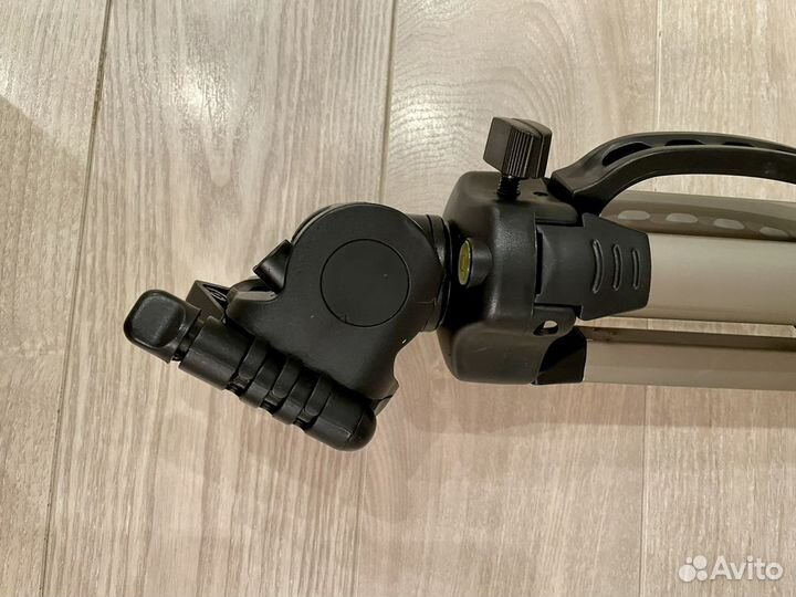 Штатив Continental A2