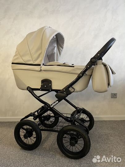 Коляска для новорожденного. Люлька