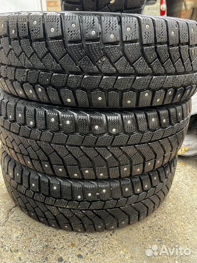 Viatti Brina Nordico V-522 185/65 R15 88T