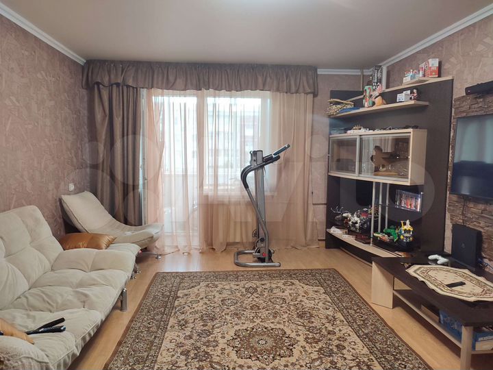 4-к. квартира, 72 м², 3/5 эт.