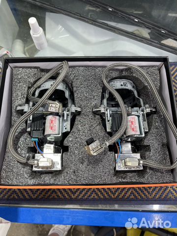 Ксеноновые линзы на Passat CC